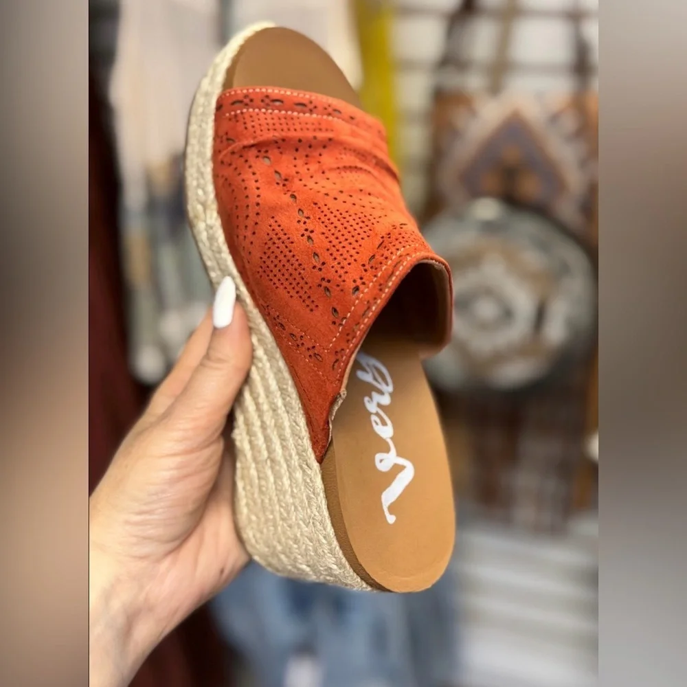 NIB Boho Festival Very G Marie Espadrille Rust Eyelet Wedge Sandals - Picture 6 of 6